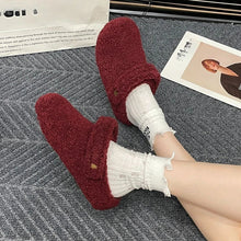 Load image into Gallery viewer, 🩴 Winter Cotton Drag Outside Flat Fluffy Slippers