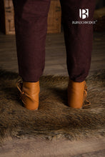 Load image into Gallery viewer, Medieval Shoes Jorvik