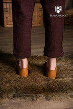 Load image into Gallery viewer, Medieval Women Shoes Katelyn