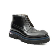 Load image into Gallery viewer, Side - Zipper Martin Boots 3016B Black