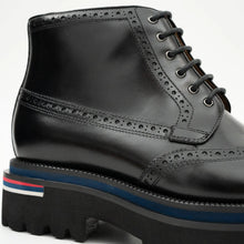 Load image into Gallery viewer, Side - Zipper Martin Boots 3016B Black