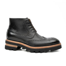 Load image into Gallery viewer, Side - Zipper Martin Boots Black