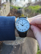 Load image into Gallery viewer, Silver Classic Watch