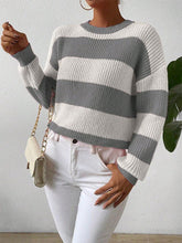 Load image into Gallery viewer, Stylish Two-Tone Loose Fit Pullover Sweater | NCS