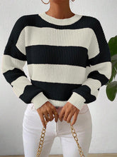 Load image into Gallery viewer, Stylish Two-Tone Loose Fit Pullover Sweater | NCS