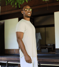 Load image into Gallery viewer, Bamboo Swift Curve-Hem T-Shirt - Heather Grey