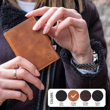 Load image into Gallery viewer, Toscana Trifold Leather Wallet