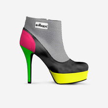 Load image into Gallery viewer, Vegan Ankle Boot Platform BYMANYC® New York Fierce Black