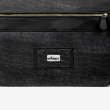 Load image into Gallery viewer, Vegan Luxe City Messenger Bag 16” | BYMANYC ® New York Milano Street Edge