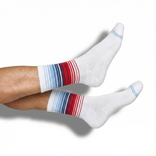 Load image into Gallery viewer, White Ombre Stripe Casual Crew