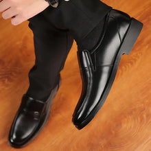 Load image into Gallery viewer, Boys Men's Black Leather Formal Shoes - # BOAA73210006
