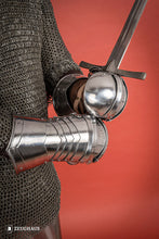 Load image into Gallery viewer, Mitten Gauntlets 1,6mm Polished