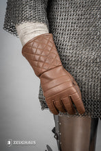 Load image into Gallery viewer, Leather Gloves Brown