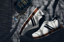 Load image into Gallery viewer, CALTO White Leather Sneakers - 2.8 inches - Y2821