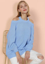 Load image into Gallery viewer, Halter Neck Knitted Semi Backless Pullover