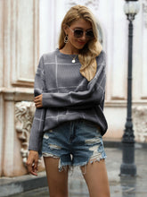 Load image into Gallery viewer, Crew Neck Ribbed Knit Pullover Sweater