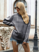 Load image into Gallery viewer, Crew Neck Ribbed Knit Pullover Sweater