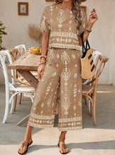 Load image into Gallery viewer, Women's Ethnic Print Contrast Two-Piece Set – Top & Straight-Leg Pants
