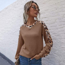 Load image into Gallery viewer, Leopard Panel Waffle Knit V Neck Sweater