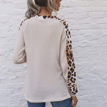Load image into Gallery viewer, Leopard Panel Waffle Knit V Neck Sweater