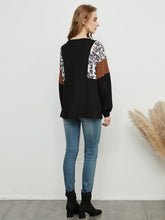 Load image into Gallery viewer, Leopard Pullover Knit Sweater
