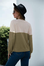 Load image into Gallery viewer, Two Tone Lux Sweater