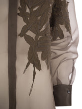 Load image into Gallery viewer, Brunello Cucinelli Women Crispy Silk Shirt With Flora Appliqué