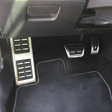 Load image into Gallery viewer, Auto Car Pedals Foot Fuel Brake Clutch Cover Nonslip Car Pedal Pads Auto Sports Gas Fuel Petrol Clutch Brake Pad Cover Foot Pedals Rest Plate Kit Pedal Covers Accessories Replacement Pedal Aluminum Alloy Pedals Set
