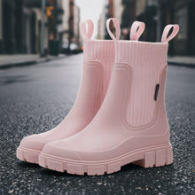 Load image into Gallery viewer, Women’s Waterproof Height-Increasing Rain Boots