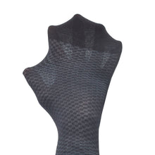 Load image into Gallery viewer, Men’s Bamboo Lightweight Dress & Trouser Socks 3-Pack - 509