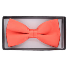 Load image into Gallery viewer, Vittorio Farina Classic Bow Tie