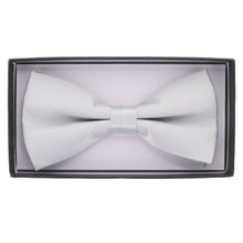 Load image into Gallery viewer, Vittorio Farina Classic Bow Tie
