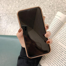 Load image into Gallery viewer, Beautiful White Pearl Chain Gold Color Plating Straight Edge Phone Case for iPhone 13 11 12 Pro Max Case for iPhone X XS MAX XR 7 8 Plus Phone Case Plating Pearl Chain Wrist Bracelet Cover