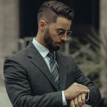 Load image into Gallery viewer, Vesuvio - Silk Jacquard Tie - Green and Navy
