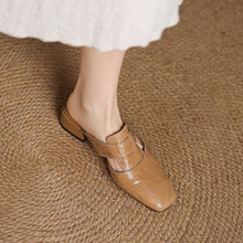 Load image into Gallery viewer, Retro Closed Toe Half Slippers | Women’s Low Heel Summer Sandals