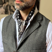 Load image into Gallery viewer, Filippo - Silk Neckerchief - Black
