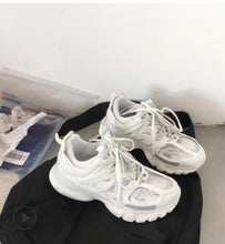 Load image into Gallery viewer, Black Womens Breathable Sneakers Spring Mesh Sneakers Woman Elegant Casual Sneakers Outdoor Sport Summer Couple Cushion Flats Running Womens Sneakers