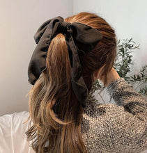 Load image into Gallery viewer, Bowknot Hair Scrunchies For Women Girls Sweet Elastic Hair Bands Elegant Hair Tie Rope Rubber Band Hair Gum Gorgeous Hair Accessories For Women
