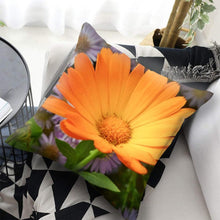 Load image into Gallery viewer, Bright Red Flower Cushion Cover Home Fashion Decoration Red Orange Pink Poppy Flowers Decorative Throw Pillow Cover Case Cushion Home Living Room Pillow Case Super Soft Short Plush Cushion Cover 45x45CM