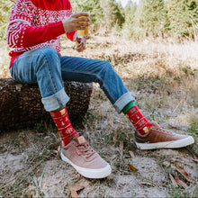 Load image into Gallery viewer, Beer Sweater