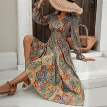 Load image into Gallery viewer, Retro Geometric Print Maxi Dress