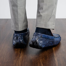 Load image into Gallery viewer, Capri Blue Jeans