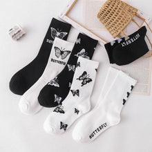 Load image into Gallery viewer, Cartoon socks cute bow print white black calcetines Women's Novelty Socks Crew Fun Funky fall fashion Casual Cotton Dress Socks