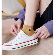Load image into Gallery viewer, Cartoon Socks Funny Animal Print Kawaii Socks Cute Happy Socks Unisex Crew Socks Cotton Socks Running Walking Climbing Warm Socks For Men And Women
