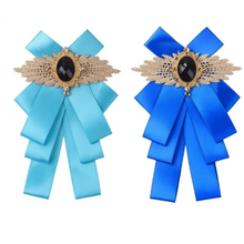 Load image into Gallery viewer, Charming Butterfly Ladies Bowtie Casual Solid Color Rhinestone Brooch Bowties For Women Fashionable Wedding Bowtie