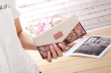Load image into Gallery viewer, Chic Women's Leather Clutch Wallet & Card Holder