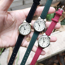 Load image into Gallery viewer, Children Retro Case Design Cute Cat Kids Watch Quartz Analog Children Watches Minimalist Dress Fashion Quartz Luxury Round Leather Strap Slim Women Watches