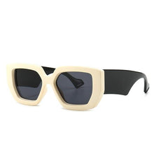 Load image into Gallery viewer, Classic Frames Style New Vintage Fashion Square Sunglasses For Men & Women Famous Luxury Design Big Frame Gradient SunGlasses For Female