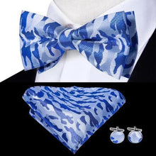 Load image into Gallery viewer, Classic Green Bow Ties Men Silk Butterfly Tie With Pocket Square And Cufflinks Set For Men Elegant Design Wedding Party Bowties Solid Color Gentleman Bow Tie And Pocket Square Cufflink Set