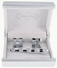 Load image into Gallery viewer, Vittorio Vico Plain Gold Cufflinks & Tie Bar Set